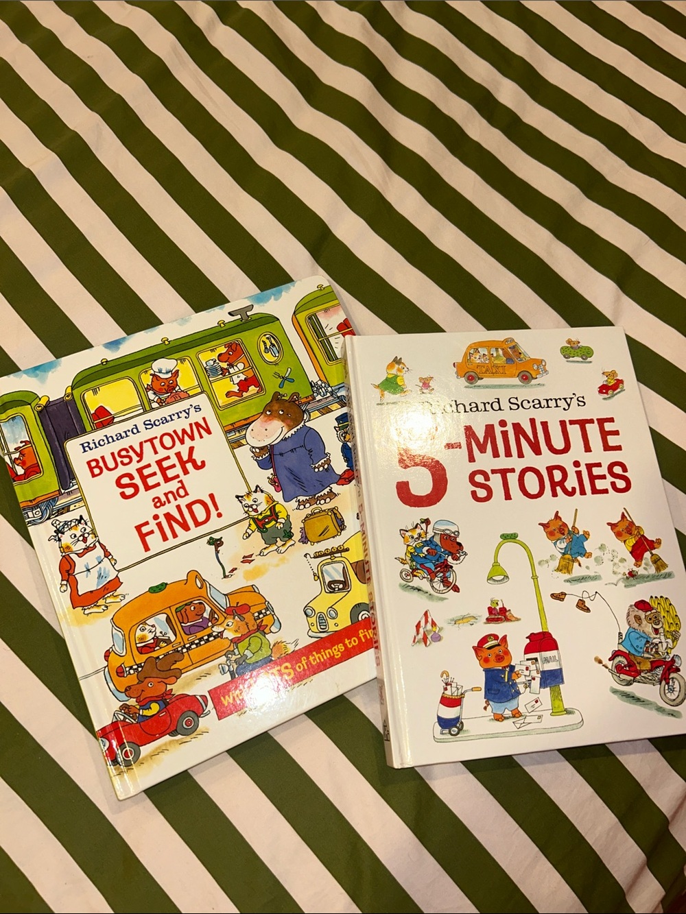 Richard Scarry Book Set - Busytown Seek and Find & 5-Minute Stories